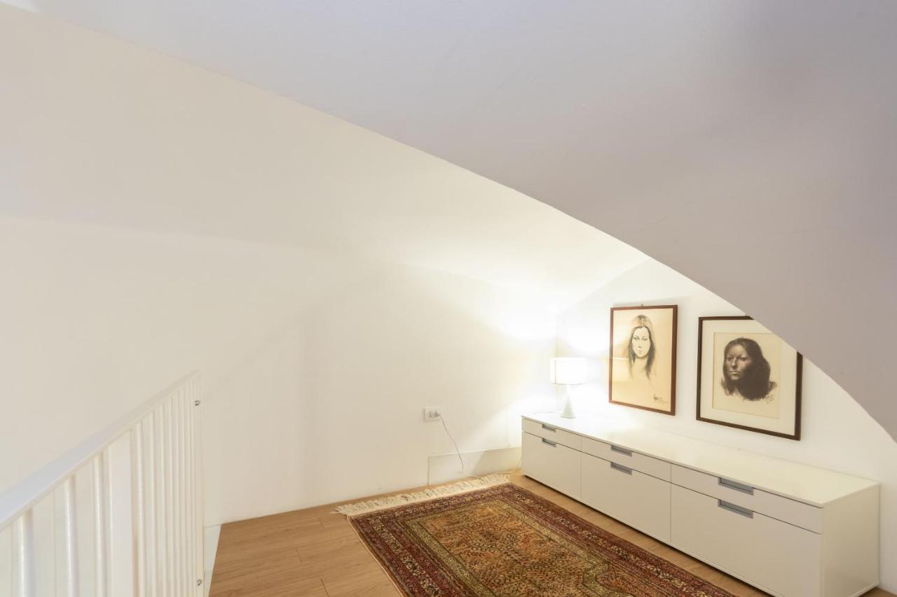 Charming Studio Near Piazza Castello By Wonderful Italy トリノ エクステリア 写真