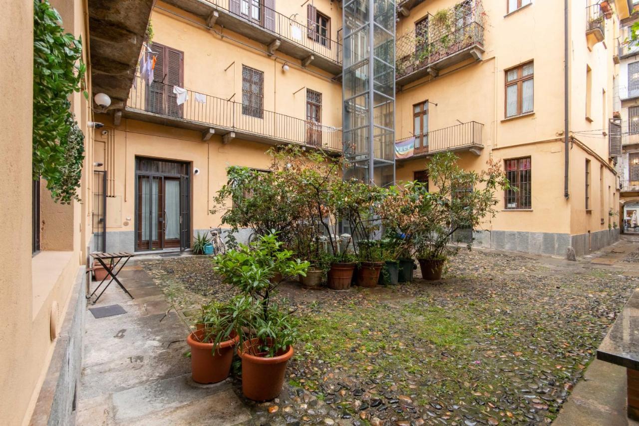 Charming Studio Near Piazza Castello By Wonderful Italy トリノ エクステリア 写真